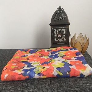 Lightweight multicolor scarf!💗